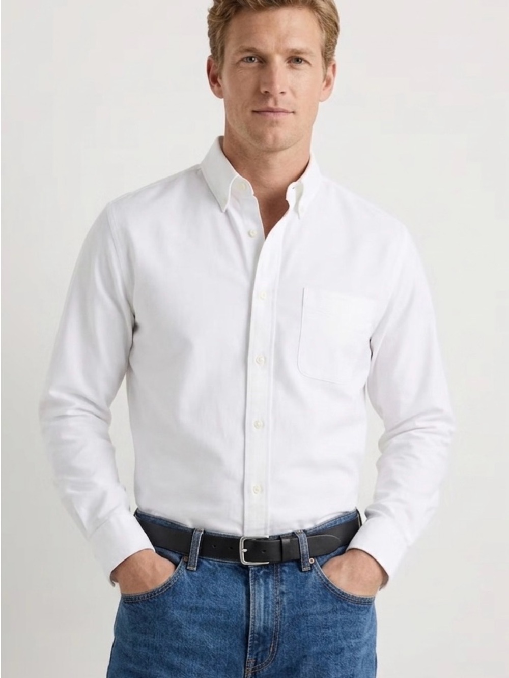 Quince Men's White Cotton Casual Button-Down Shirt with Chest Pocket